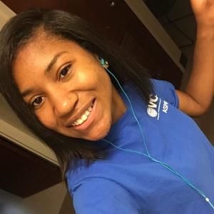 Meet your Posher, Kyra